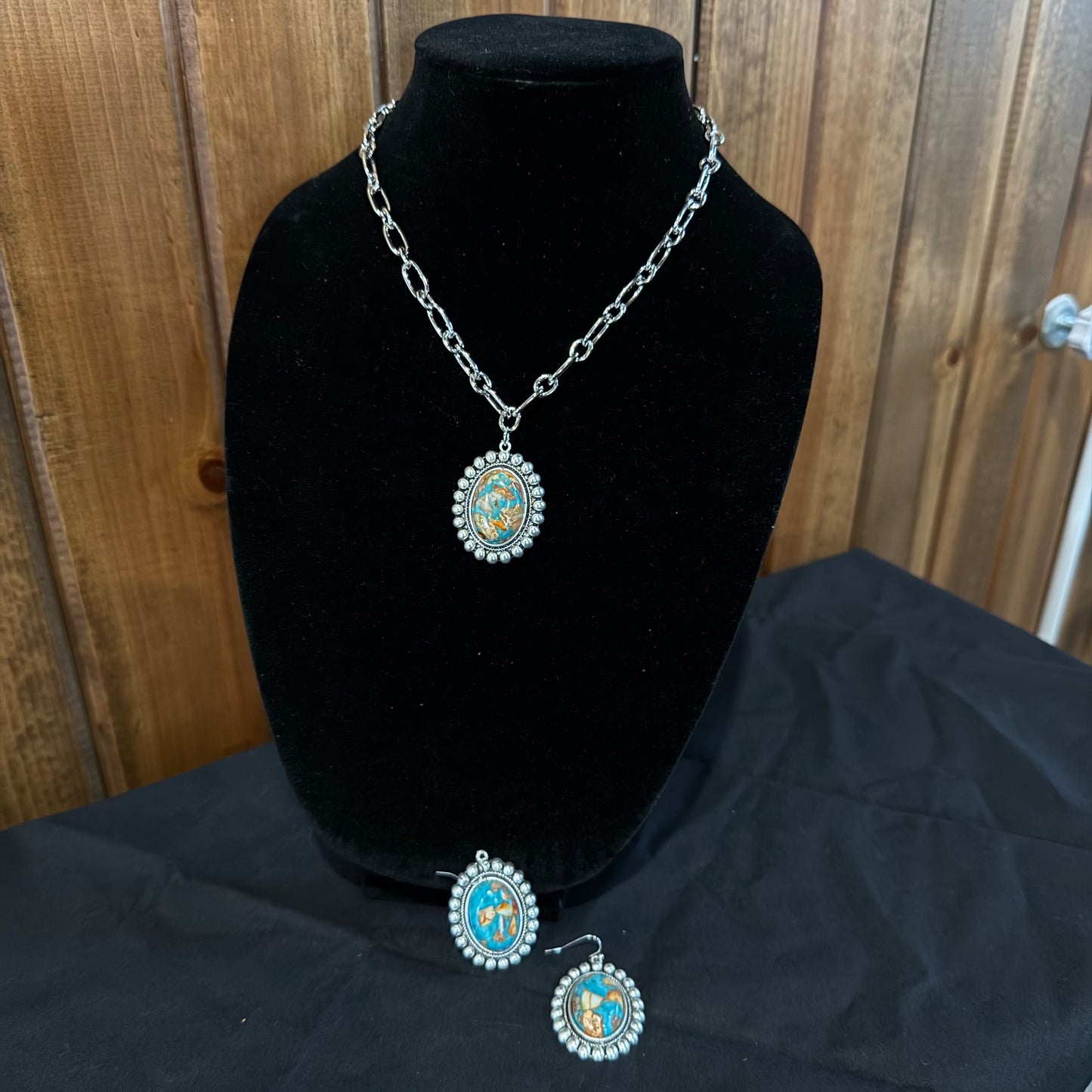 Studded Oval Jewelry Set