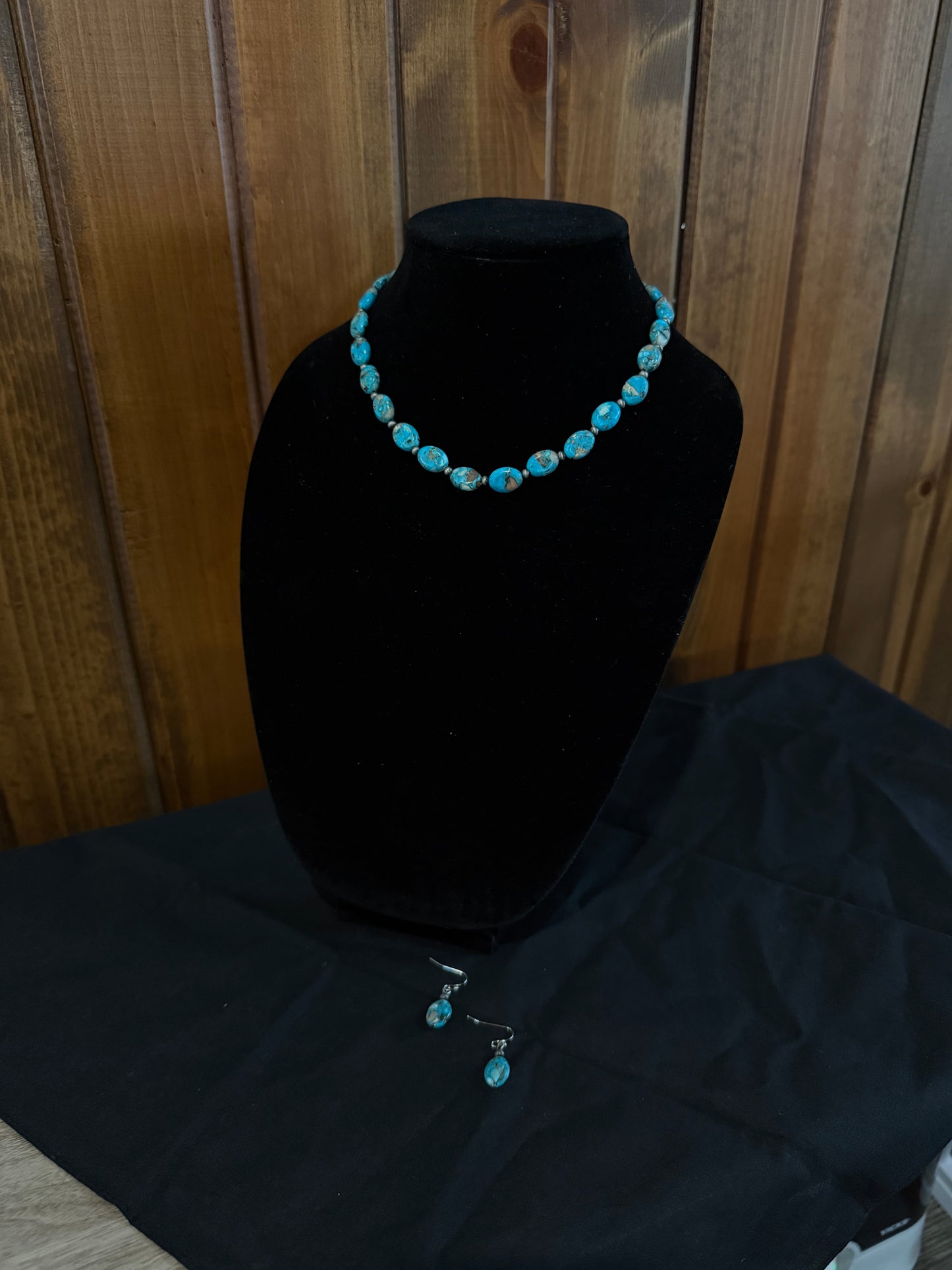 Full Oval Gem Set