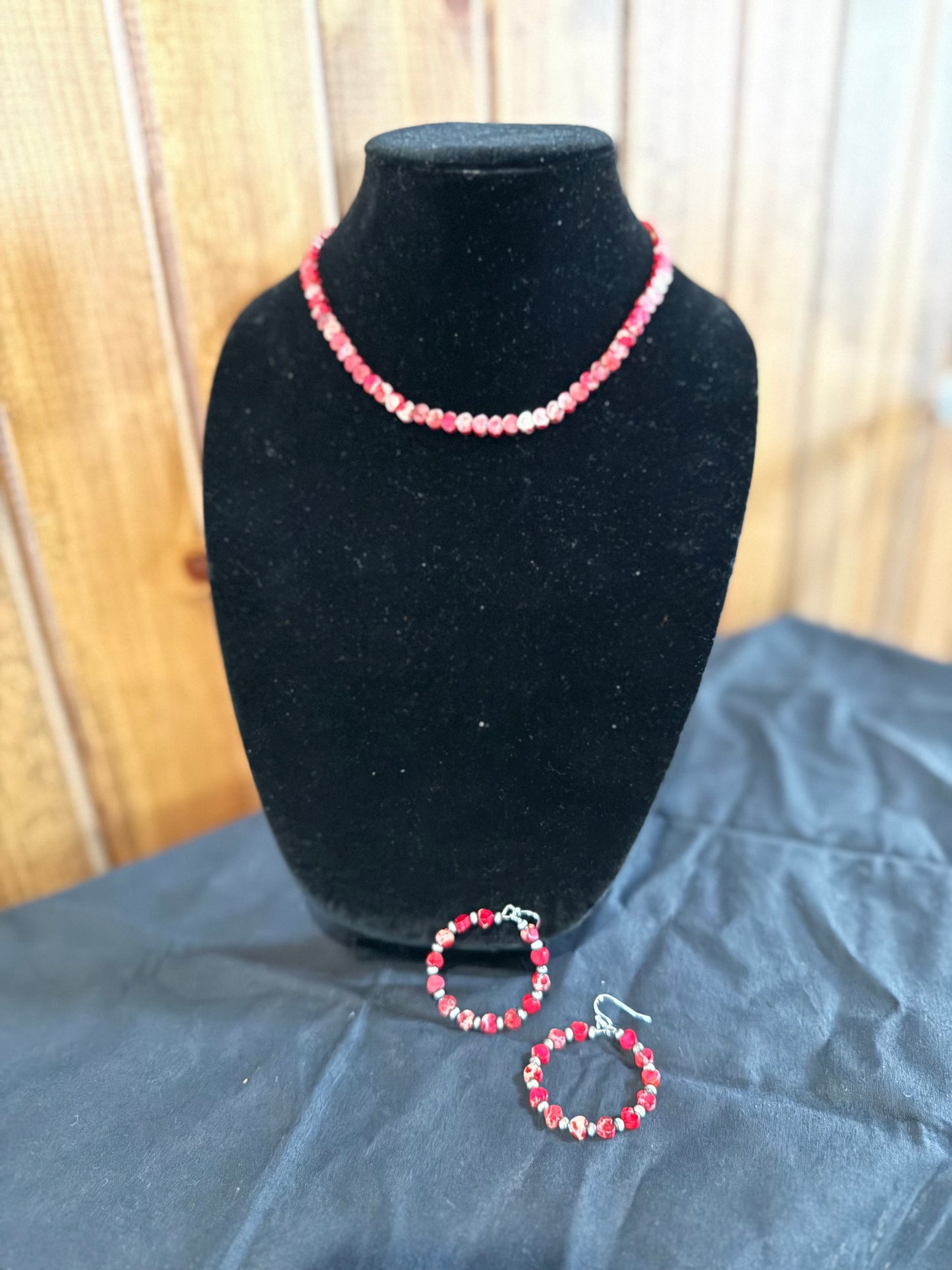 Red Heart Gem Set