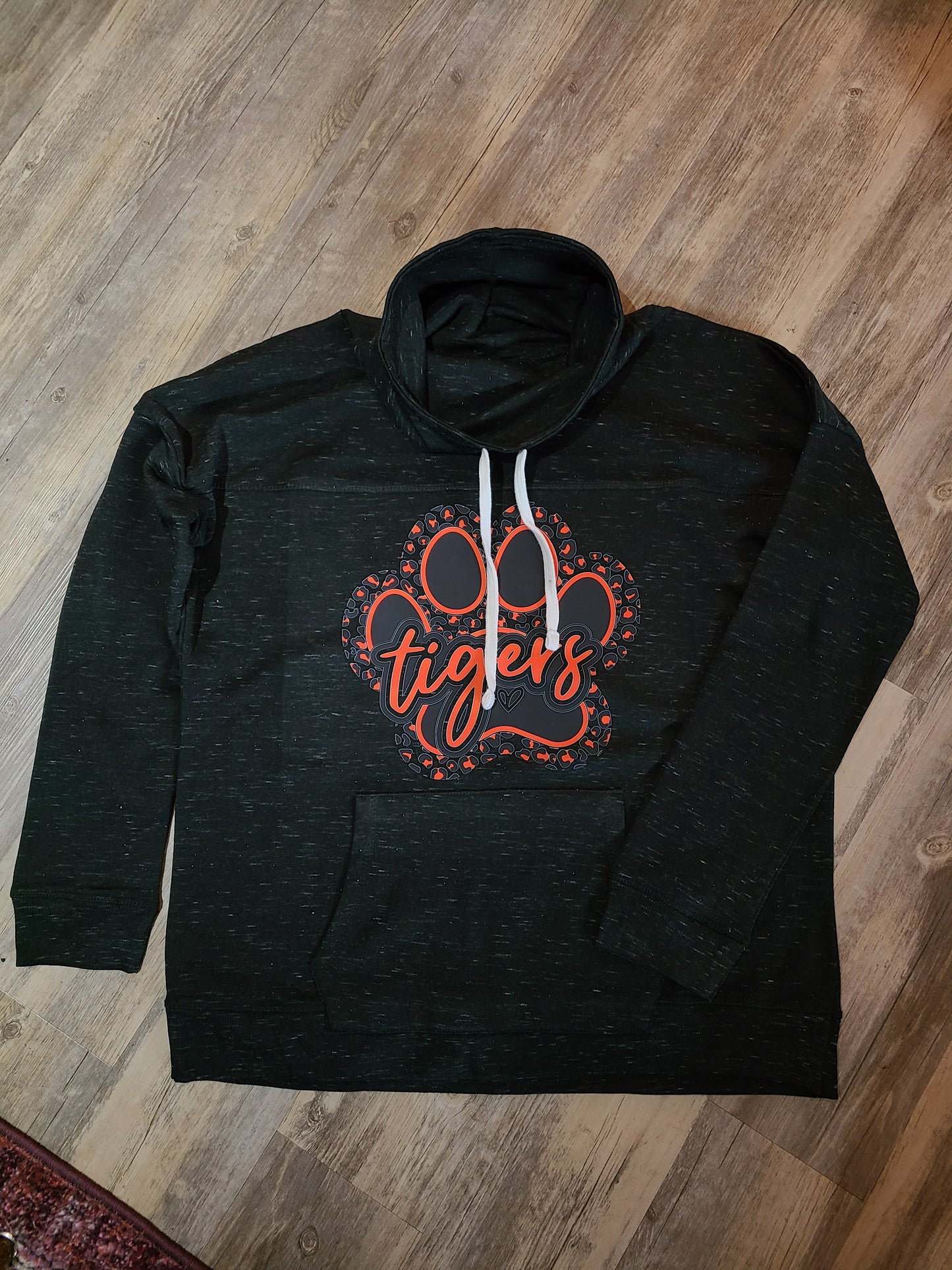 Tigers Cheetah Paw Crowl Sweatshirt