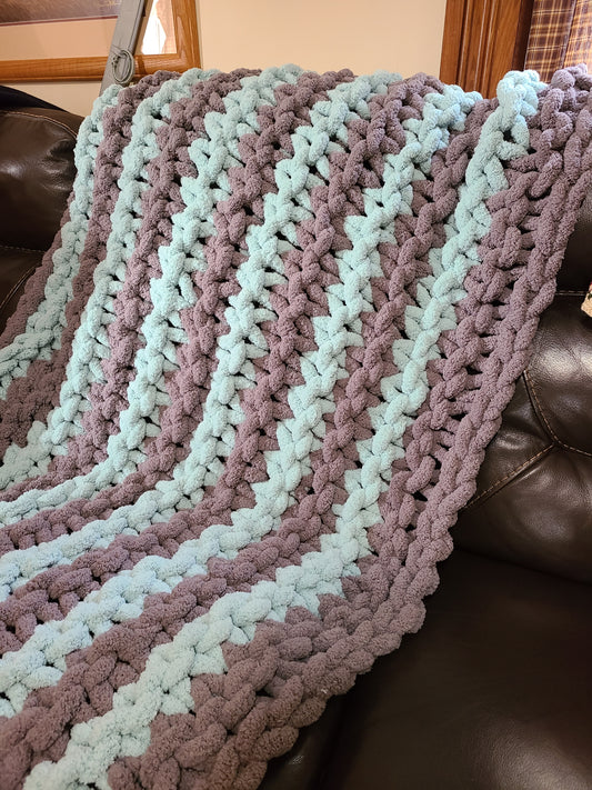 Thin Striped Chunky Blanket