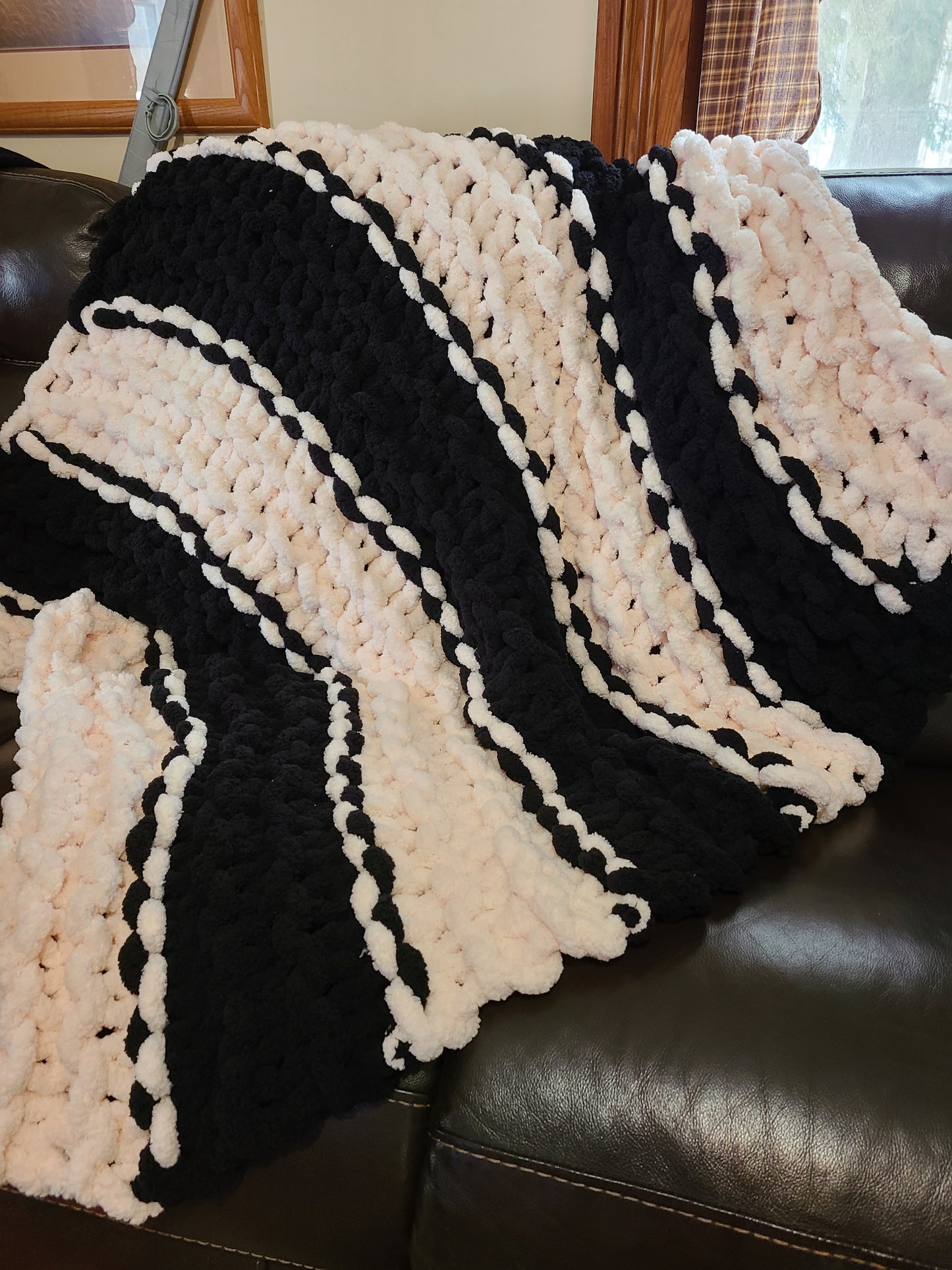 Thick Striped Chunky Blanket